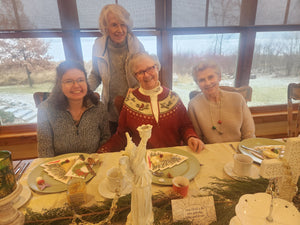 Christmas  2025 Afternoon TEAching at a lovely location in Victoria, Mn